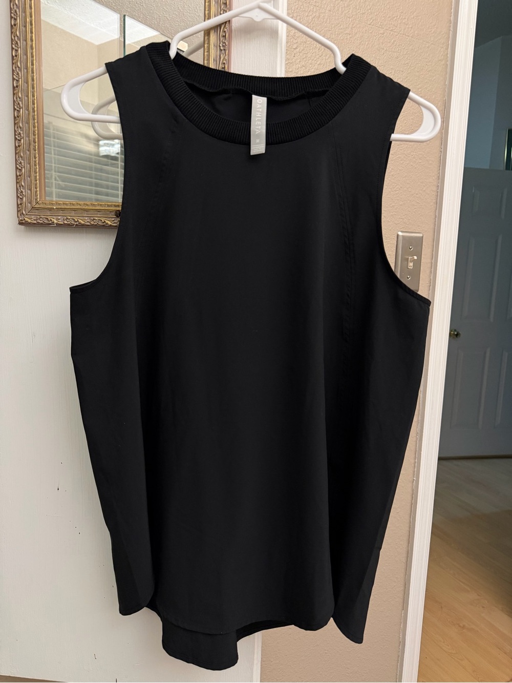 Athleta Black Sleeveless Rib-Trim Tank Top